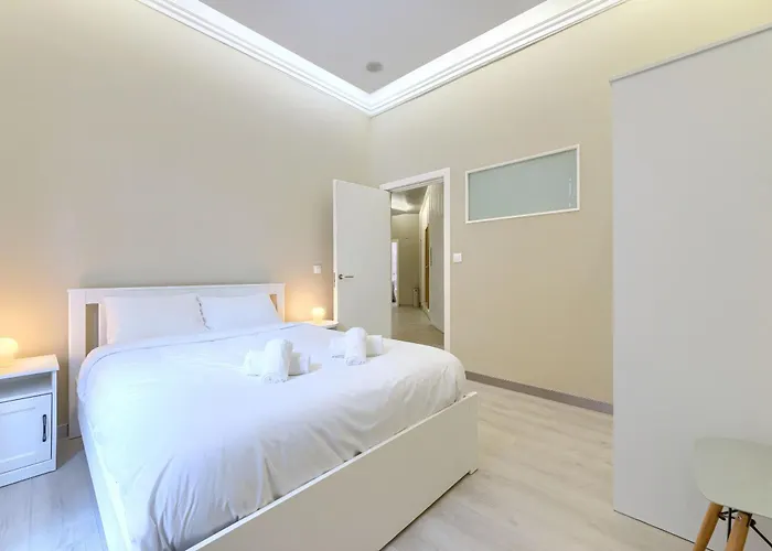 Daire Abando Station Pintxos By Next Stop *