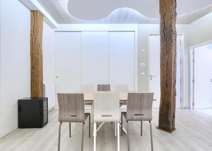 Daire Abando Station Pintxos By Next Stop *