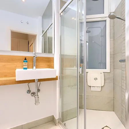 Abando Station Pintxos By Next Stop Μπιλμπάο